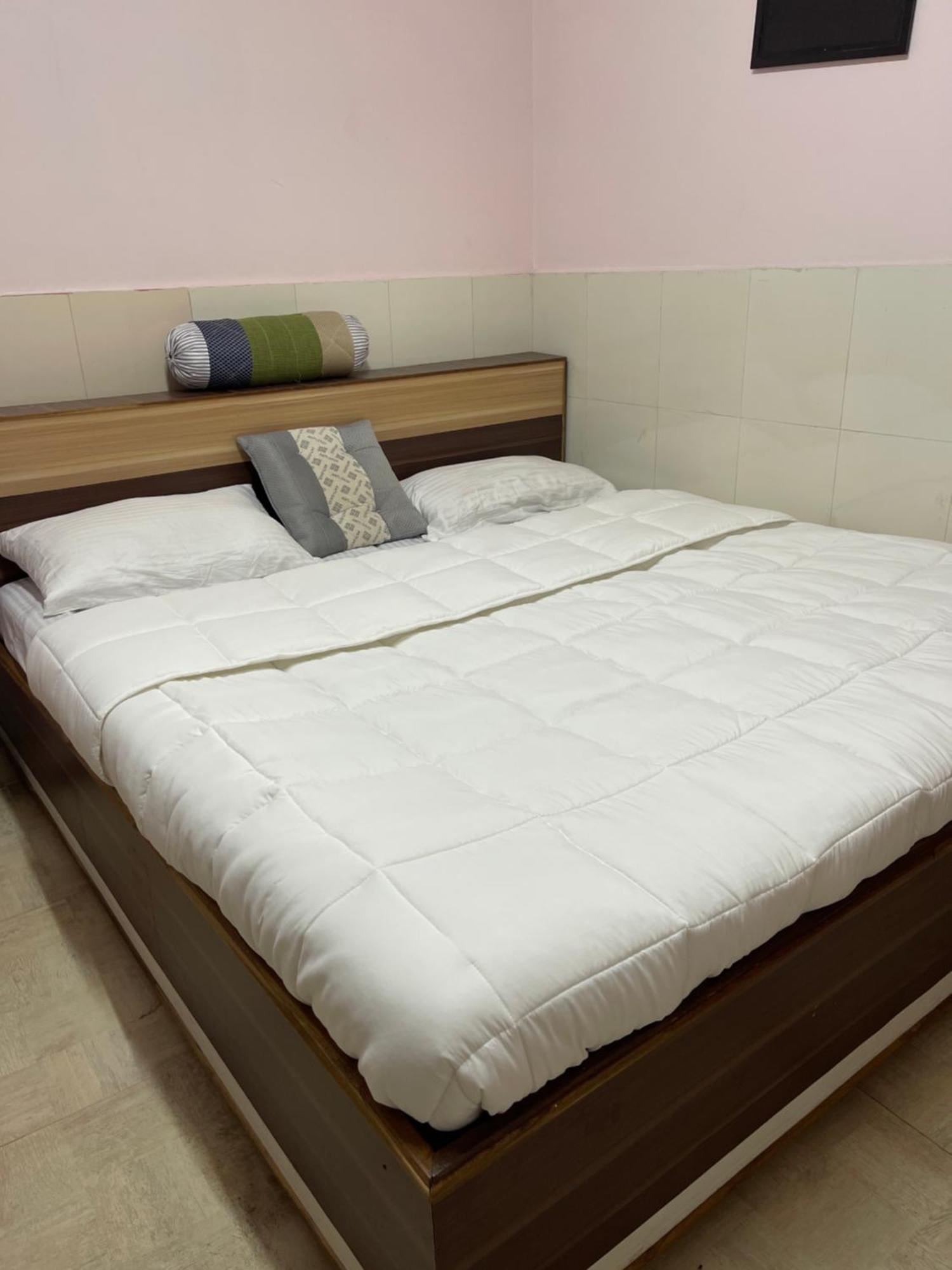 אוטי Hp Hotel - Hotel Pentoz מראה חיצוני תמונה