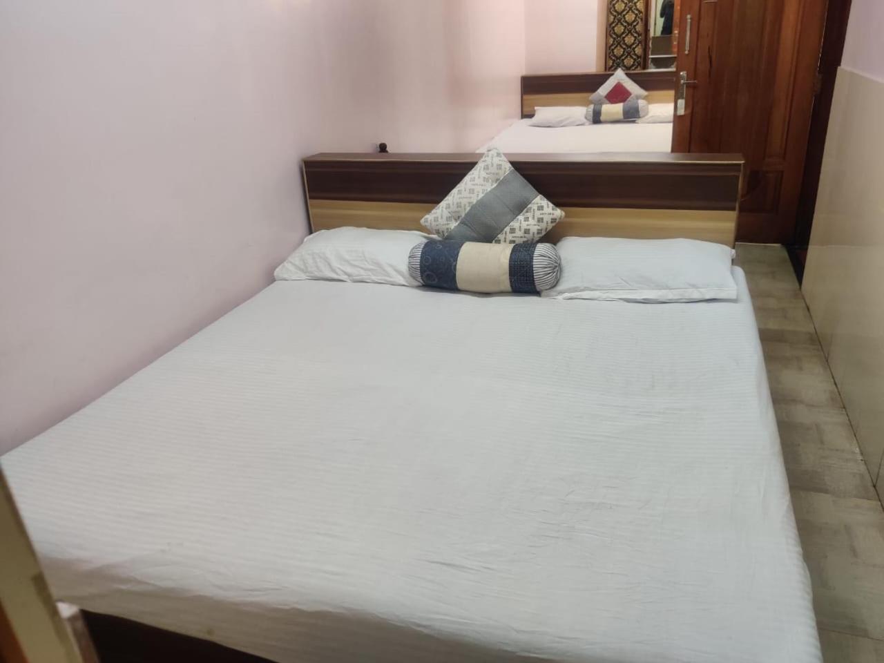 אוטי Hp Hotel - Hotel Pentoz מראה חיצוני תמונה